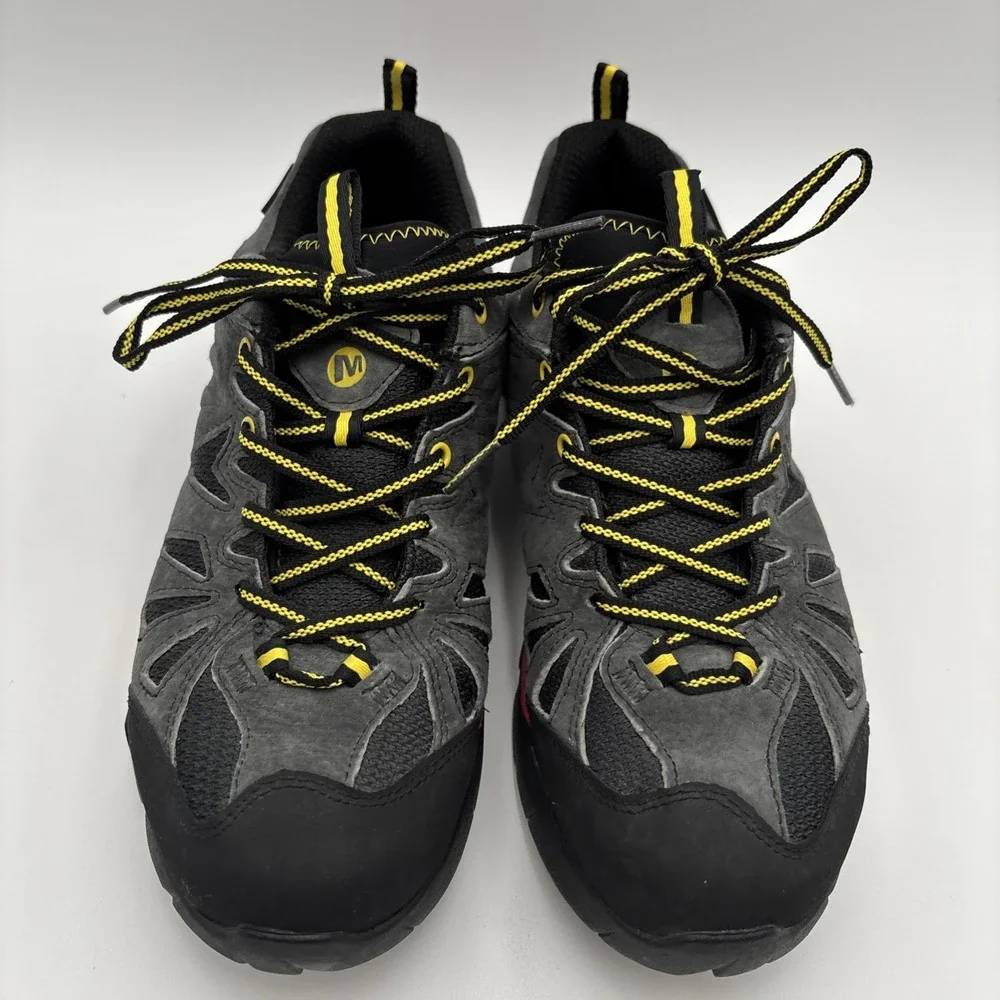 Merrell these capra